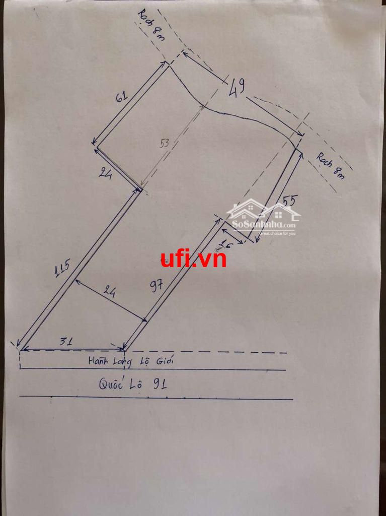 "đất lớn thích hợp làm cây xăng