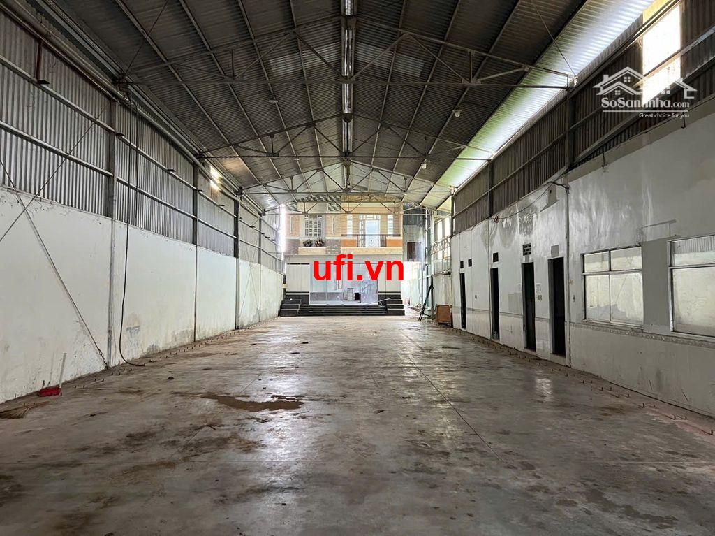 "Kho xưởng 440m² có vp và nhà trệt lầu 400m²