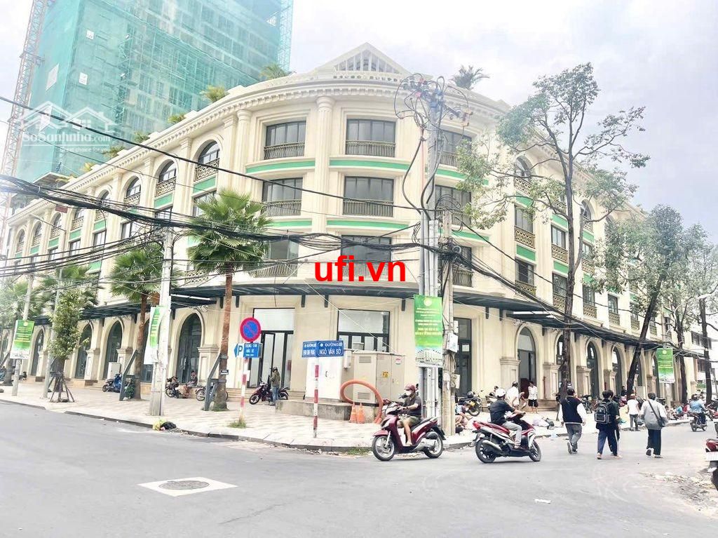 "Shophouse mới xây kế sensecity mặt tiền phan đình phùng bến ninh kiều"