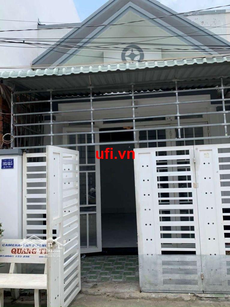 "Nhà mới 2pn hẻm 127 võ văn kiệt"